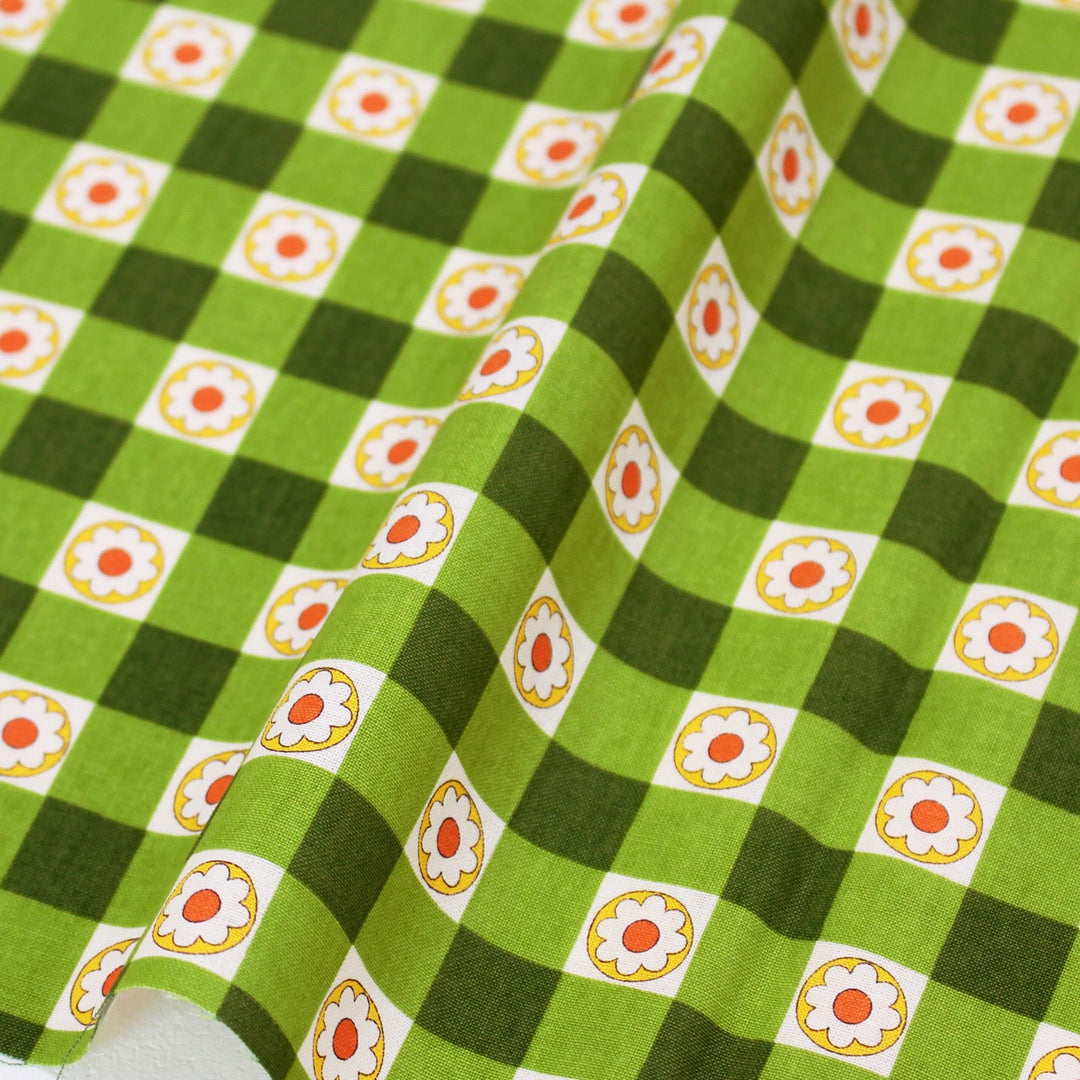 Retro 70's Green Gingham with Flowers