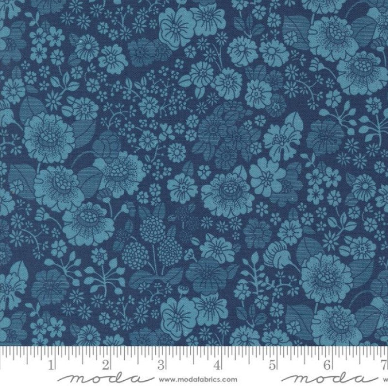 Chelsea Garden - Piccadilly in Navy Remnant 50cm