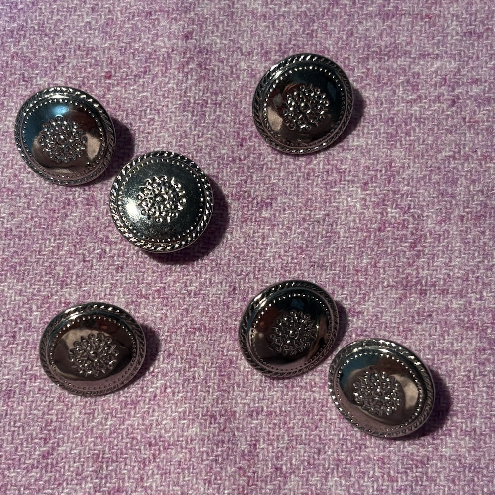 Silver Metal Leaf Design Buttons 17mm x 6