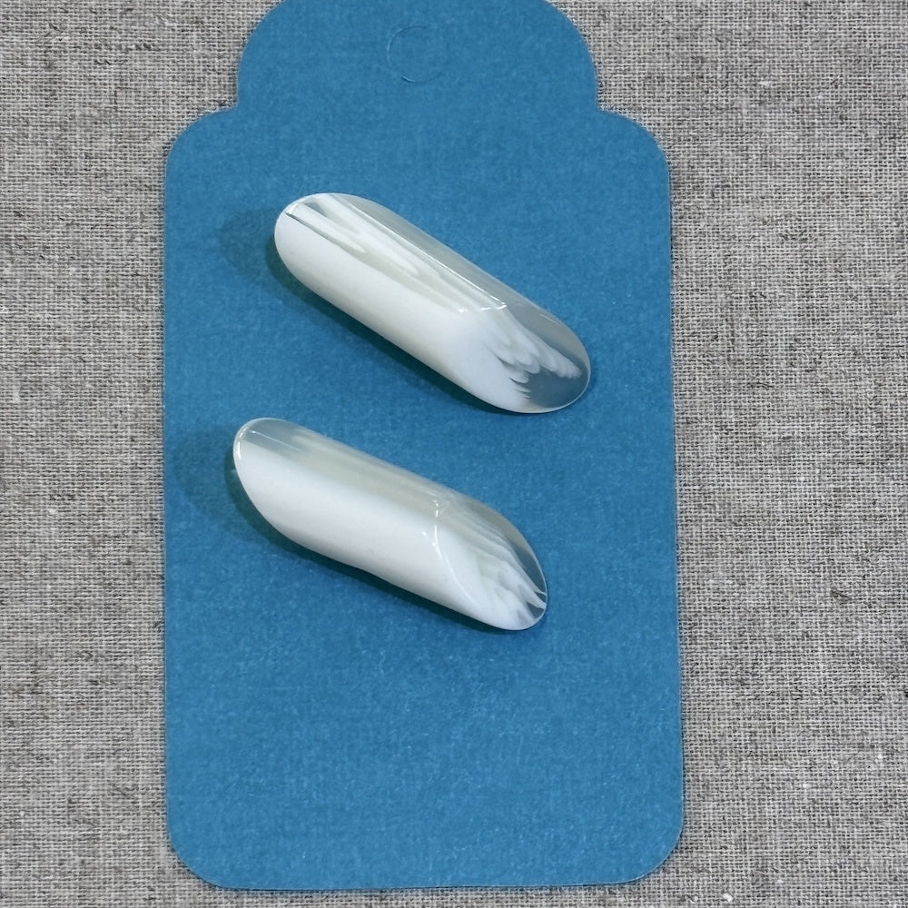 Vintage White Acrylic Toggle Buttons
