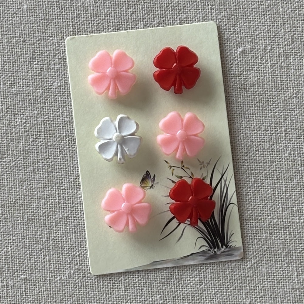 Mixed Bunch of Flower Buttons 19mm x 6