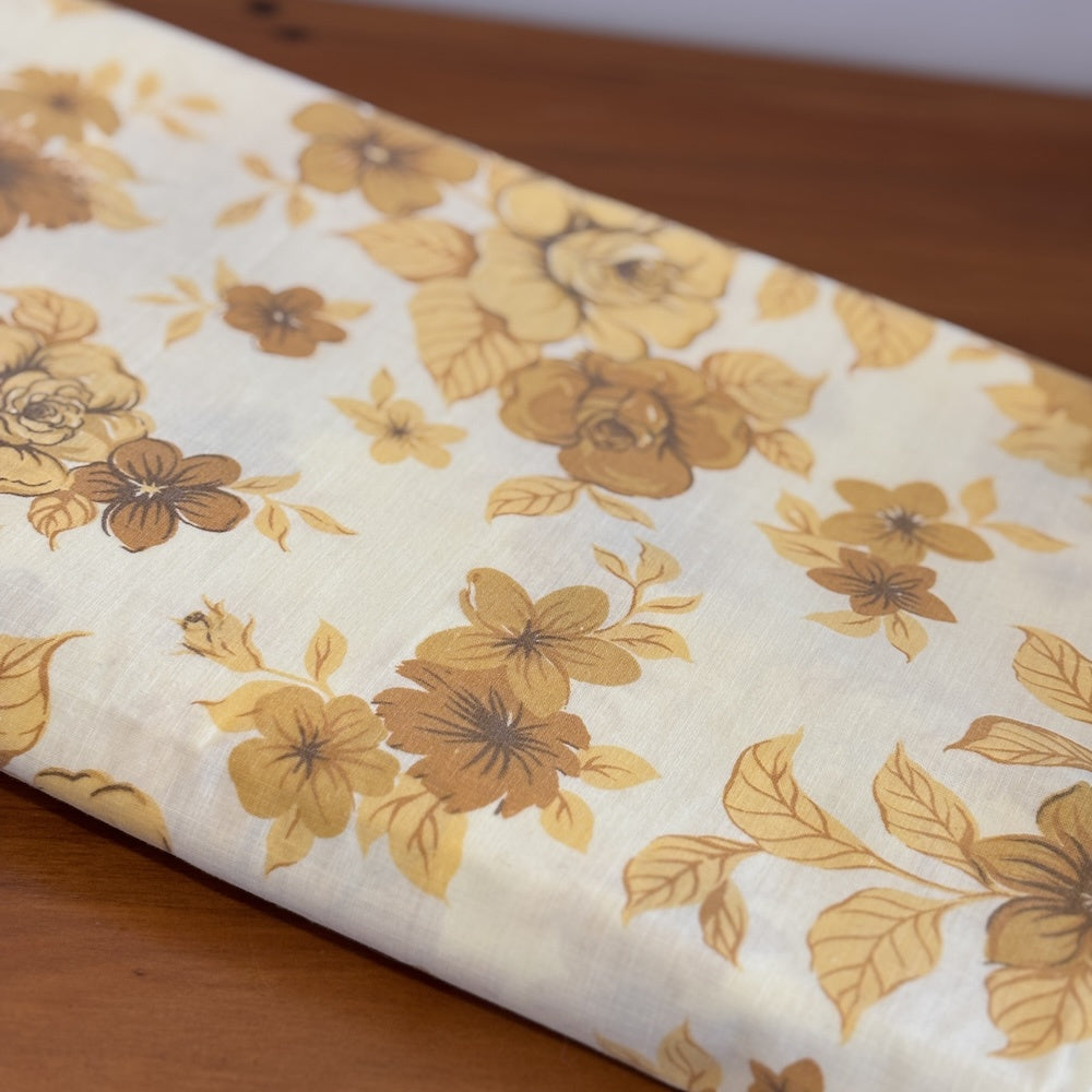Vintage Sheet - Autumn Gold Roses
