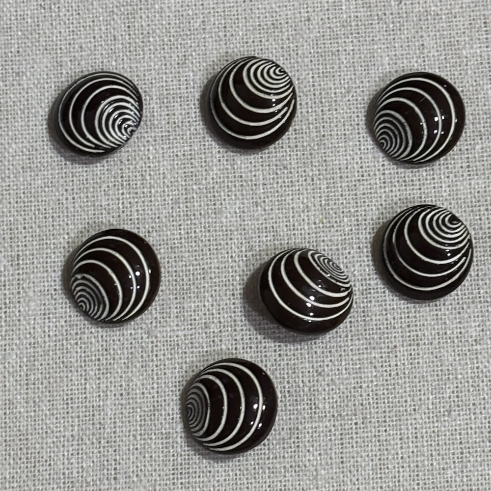 Vintage Chocolate Swirl Glass Buttons 19mm x 7
