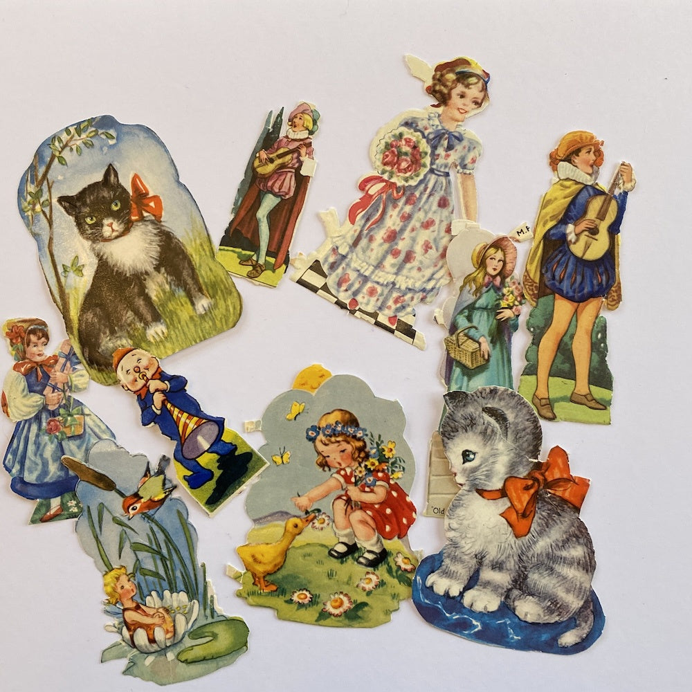 Vintage Scraps - Random Pack of 10