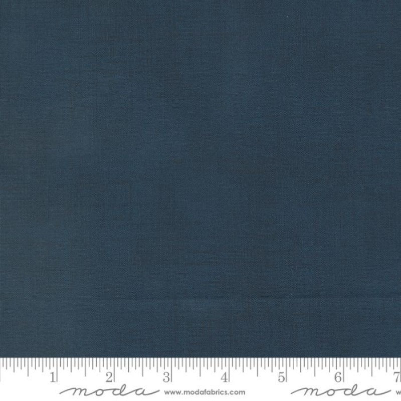 Longshore Woven Texture in Night