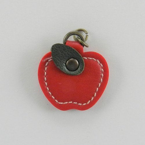 Inazuma Zipper Pull - Red Apple