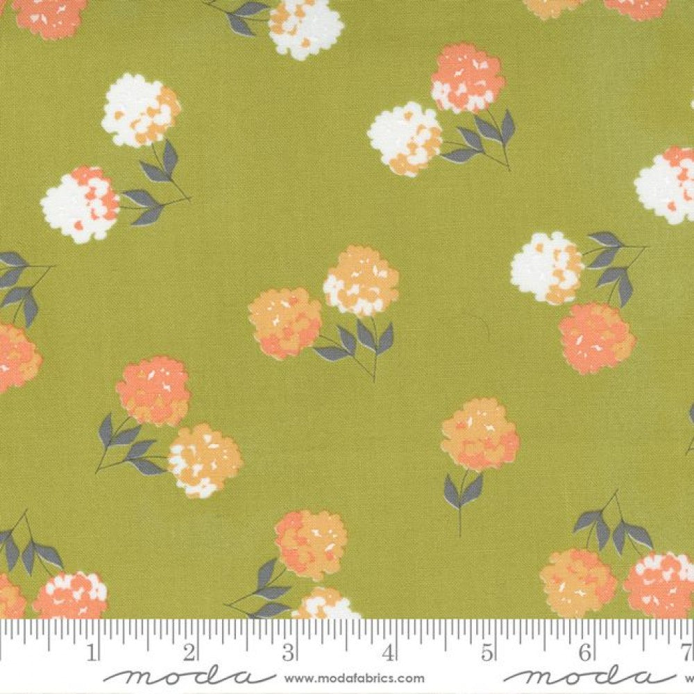 Cozy Up - Clover in Moss