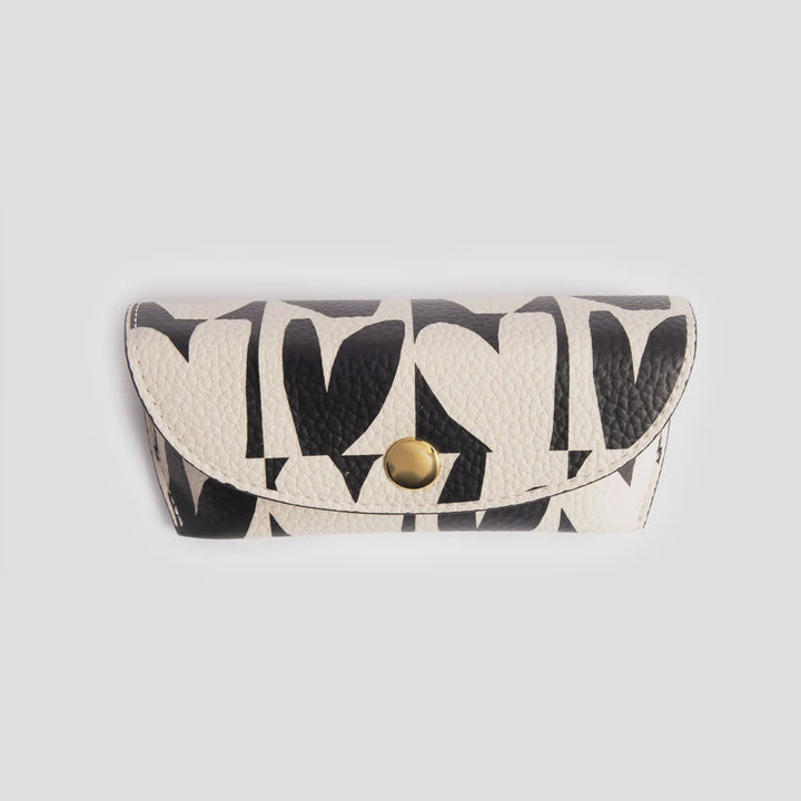 Checkmate Hearts - Eyeglass Flap Case