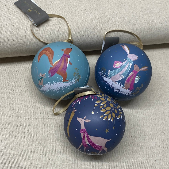 A Very Stitchy Christmas Bauble