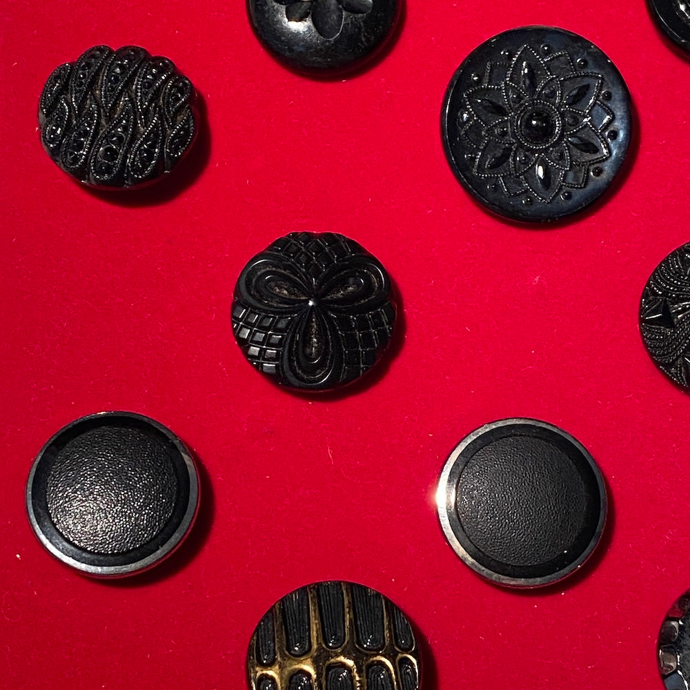 Button Collector's Card x 20 Buttons