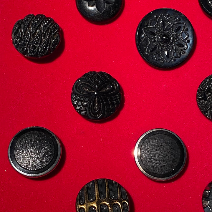 Button Collector's Card x 20 Buttons