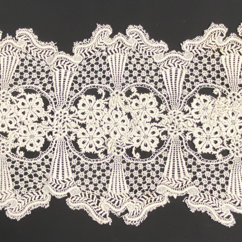 Large Non Continuous Antique Bobbin Lace
