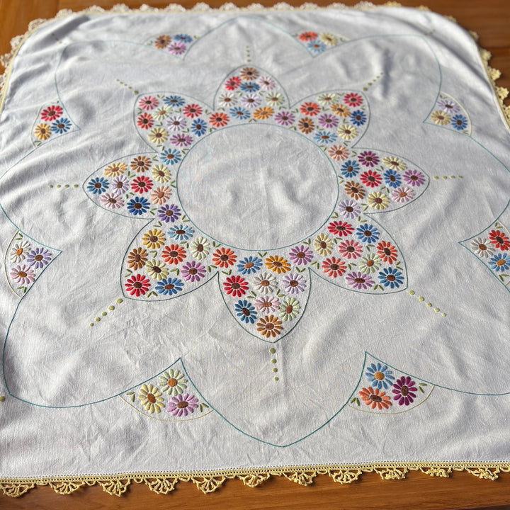 Vintage Embroidered Tablecloth - Daisy-A-Day