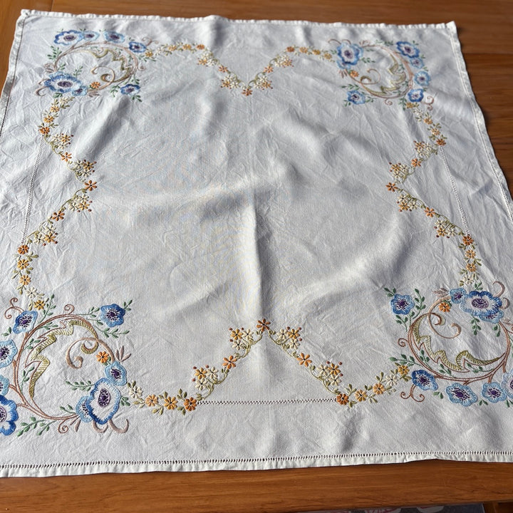 Vintage Embroidered Tablecloth - Blue Anemones