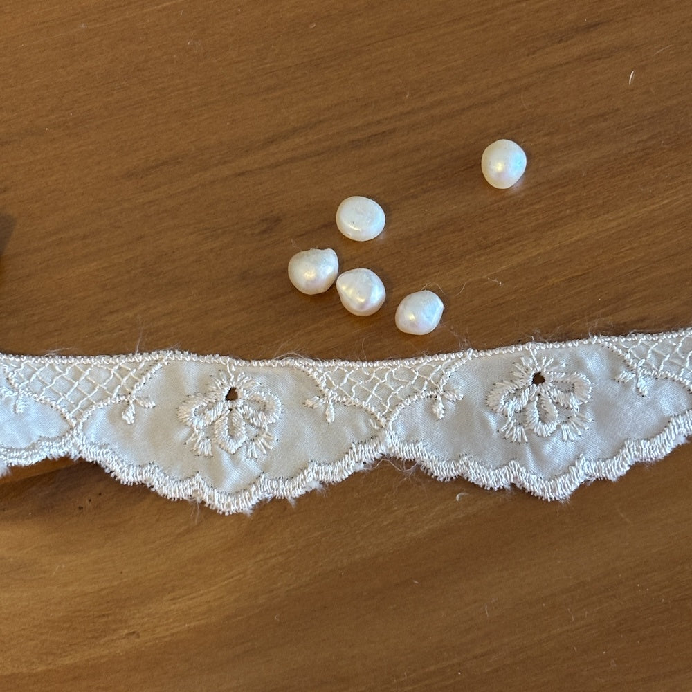 Vintage Champagne Satin Broderie Trim 25mm