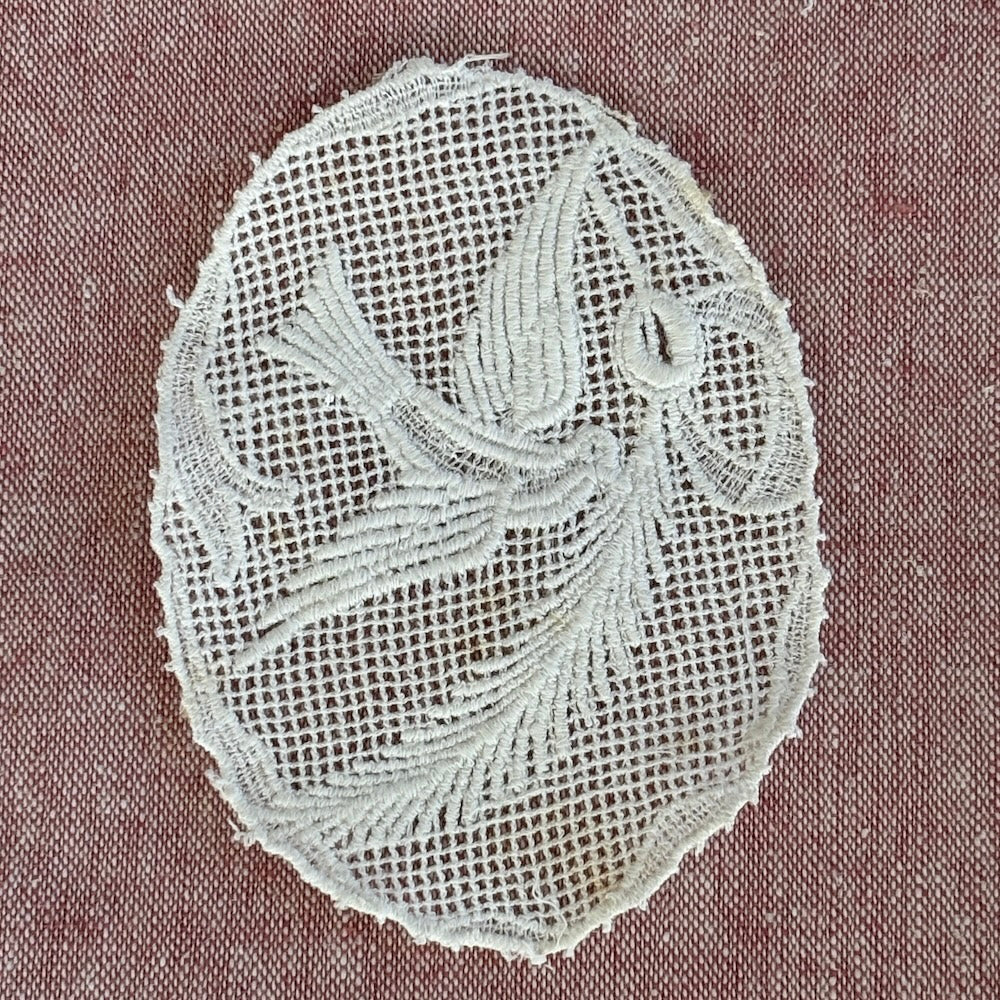 Antique Bird Filet Lace Insert