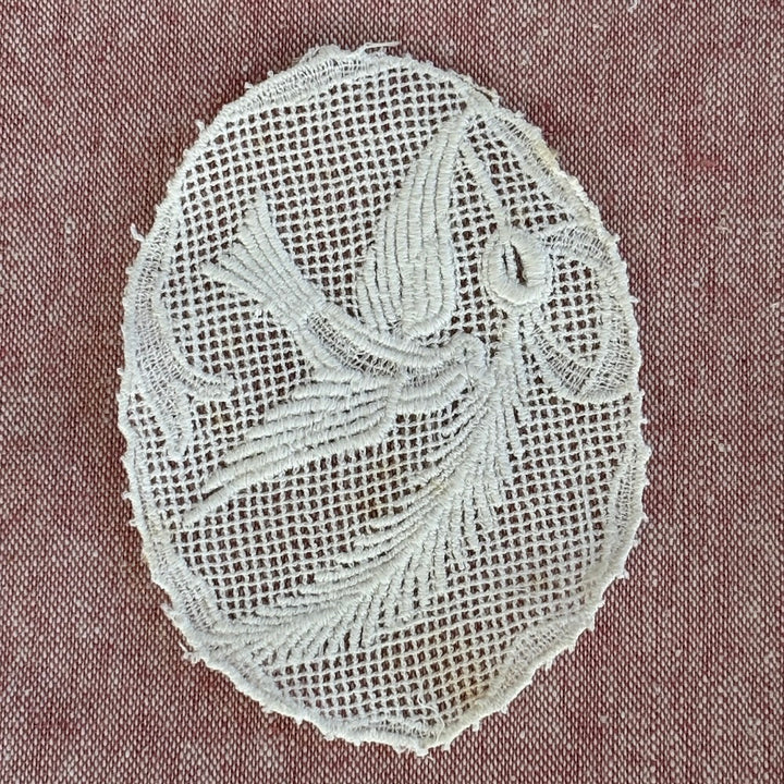 Antique Bird Filet Lace Insert