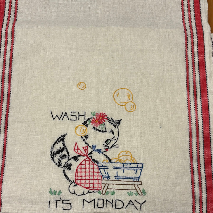 Vintage 1950's Days of the Week  Linen Tea Towel