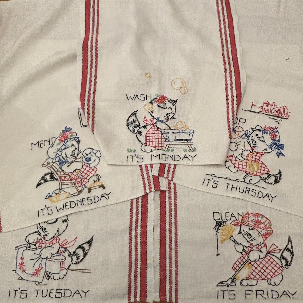 Vintage 1950's Days of the Week  Linen Tea Towel