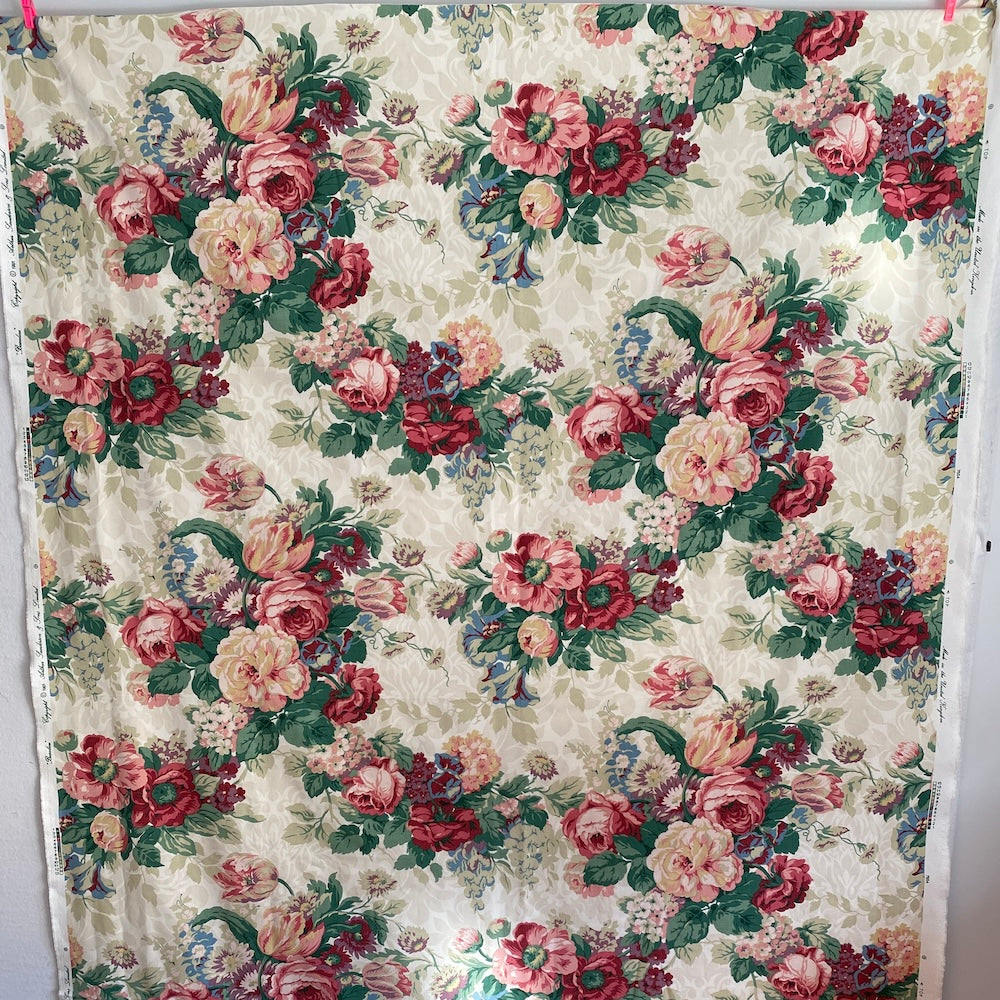 Sanderson Cabbage Roses Beaulieu Fabric - 2 metres