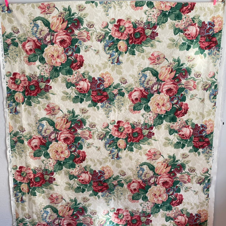 Sanderson Cabbage Roses Beaulieu Fabric - 2 metres