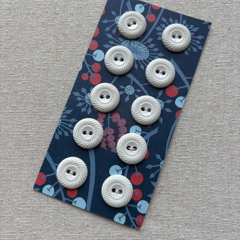 1950's Vintage White Whirligig Buttons 19mm x 10