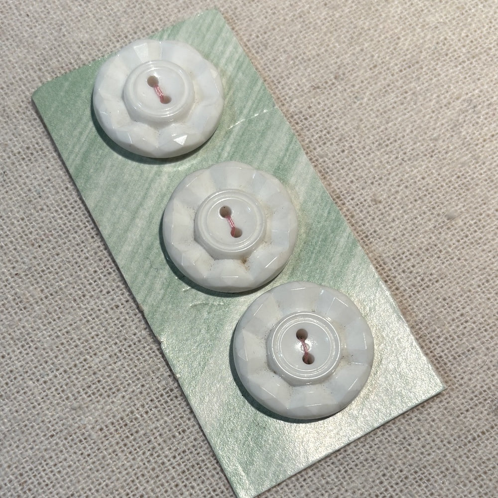 1950's White Sun Buttons 22mm x 3