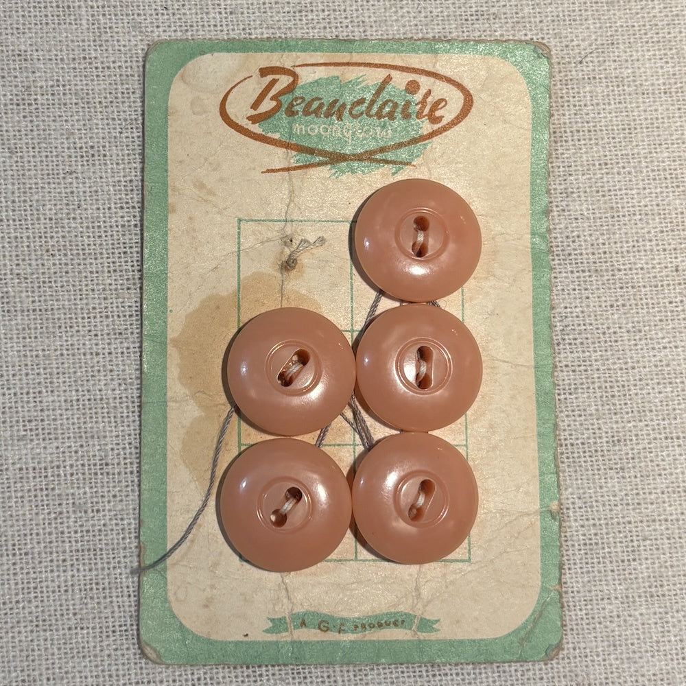 Beauclaire Pink Buttons on Original Card 19mm x 5