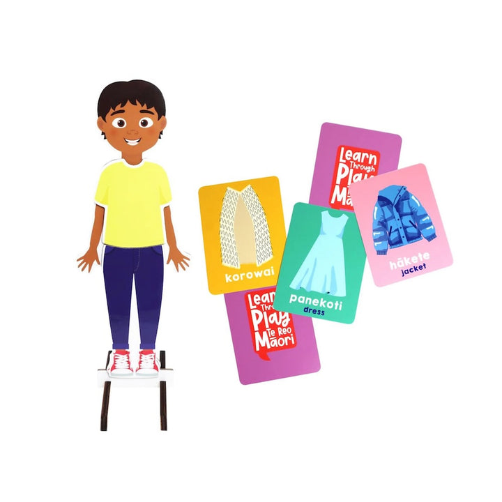Kākahuria Dress Up Dolls - Clothing in Te Reo Game