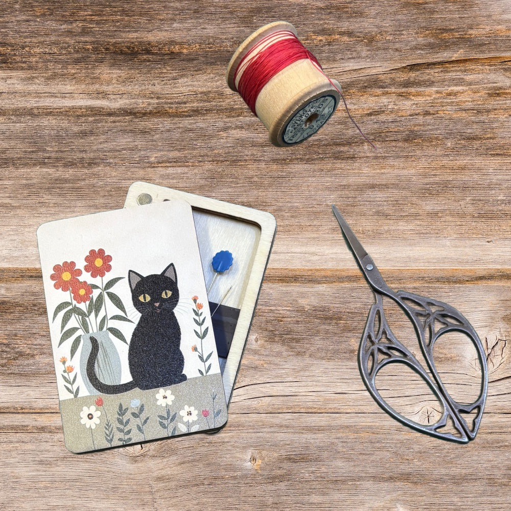 Cat Magnetic Needle Case