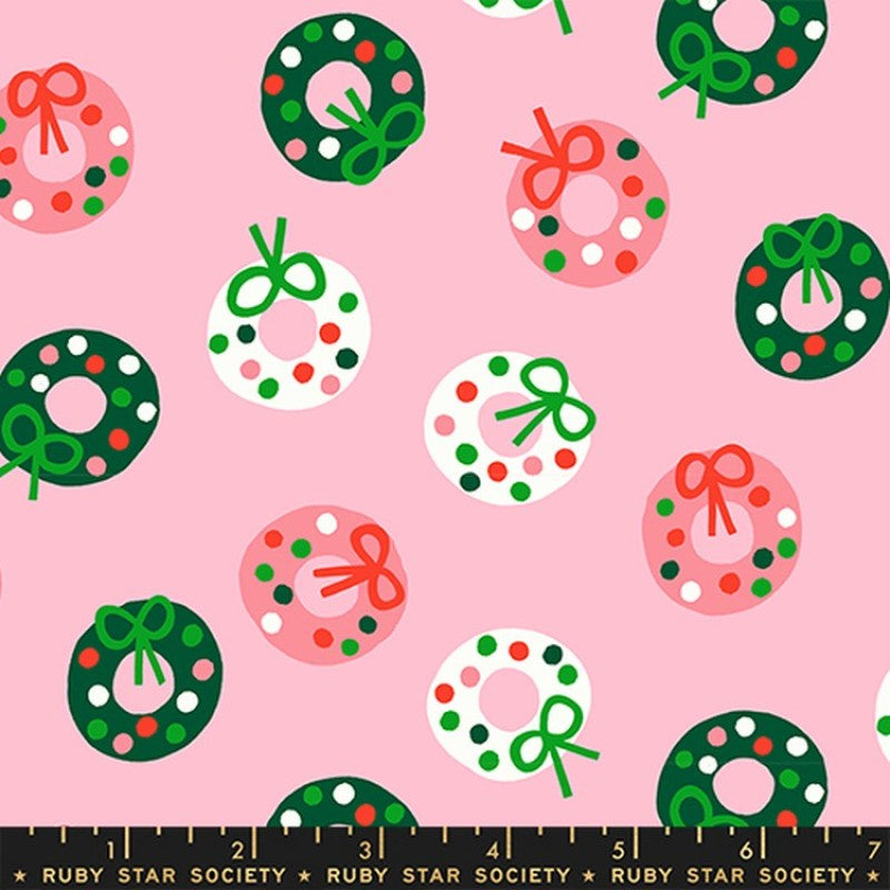 Merry Happy Bough Down in Melody Pink