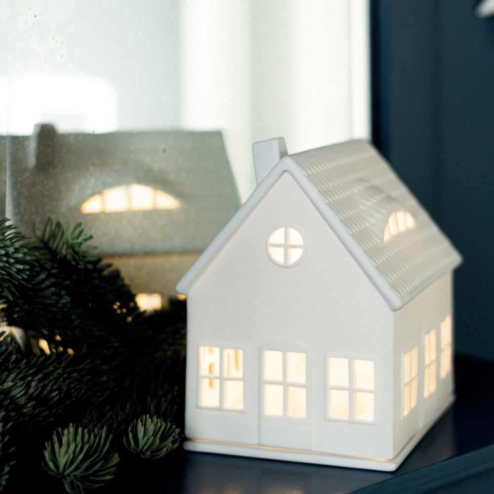Porcelain Dormer Tealight House