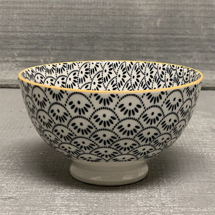 Dotted Scallop Stamped Bowl
