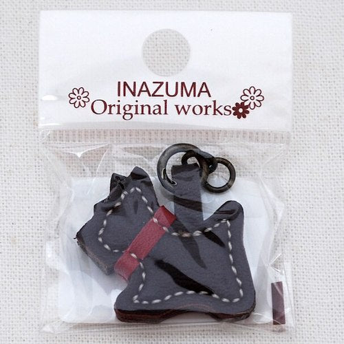 Inazuma Zipper Pull - Black Scotty Dog
