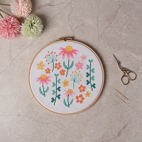 Anchor Beginner Cross Stitch Kit - Modern Graphic Scattered Florals