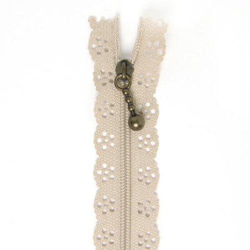 Lace Zip Beige