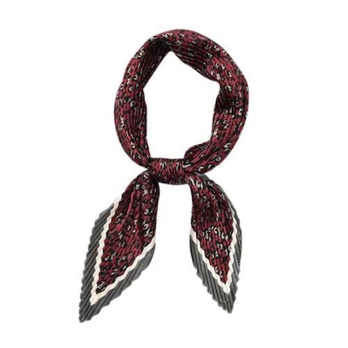 Emilie Pleated Scarf in Wine